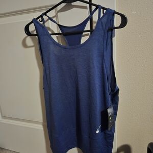 NWT NIKE tank